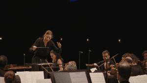Photo La Maestra 2nd edition - Anna Sułkowska-Migoń conducts the Paris Mozart Orchestra