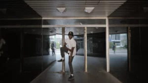 Urban Dances / Right in the Hood