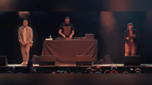 Mungo's Hi Fi ft Charlie P & Marina P