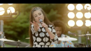 Catherine Ringer sings The Rita Mitsouko