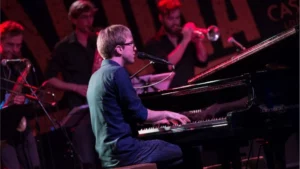 Raphael Jost's Swinging Christmas