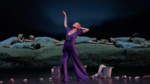 Island : Tribute to Carolyn Carlson