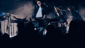 Lucie Antunes - Symphonie pour 100 batteries